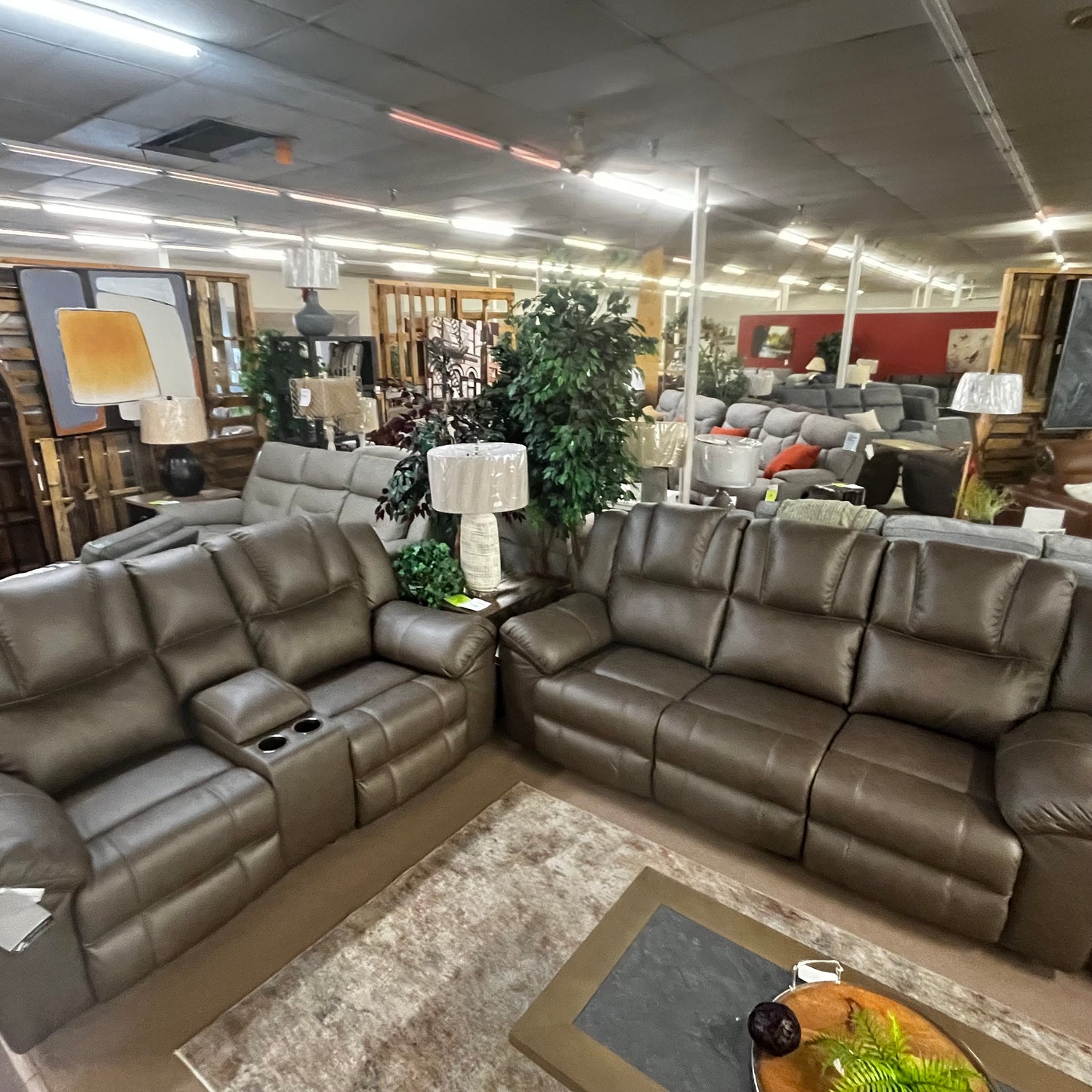 Lowilla Sofa