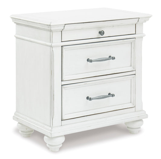 Kanwyn Three Drawer Night Stand